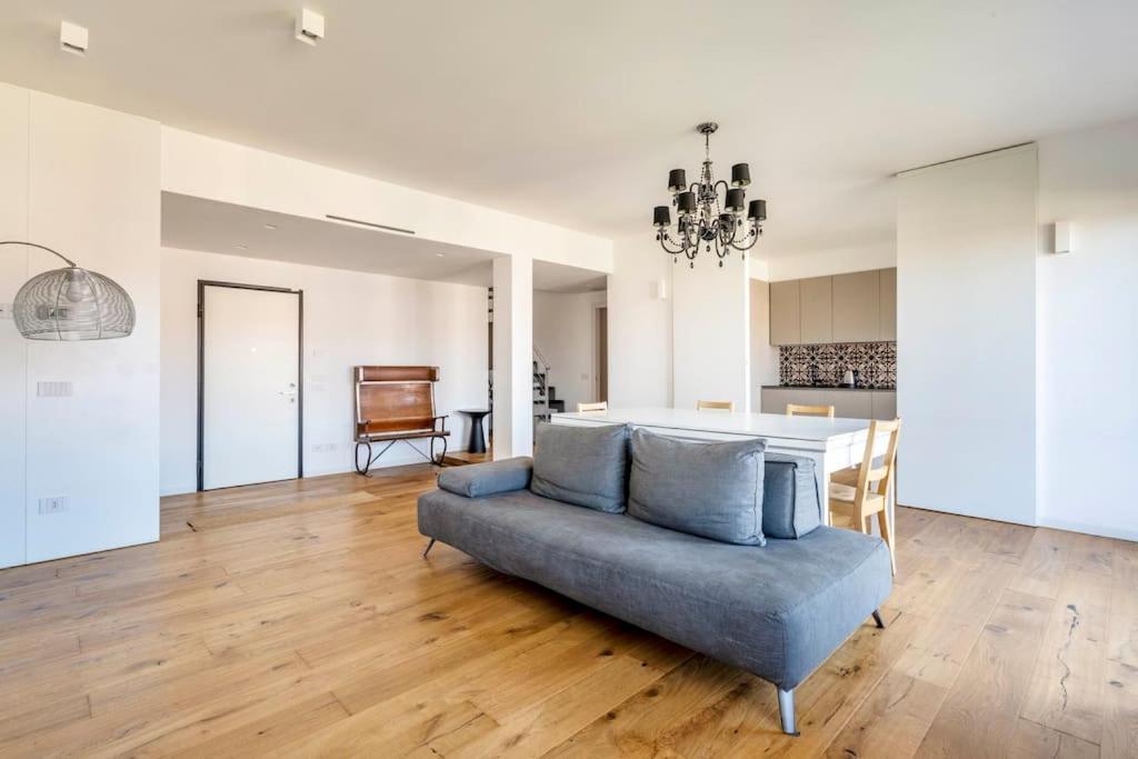 Luvi - Campania Apartamento Milán